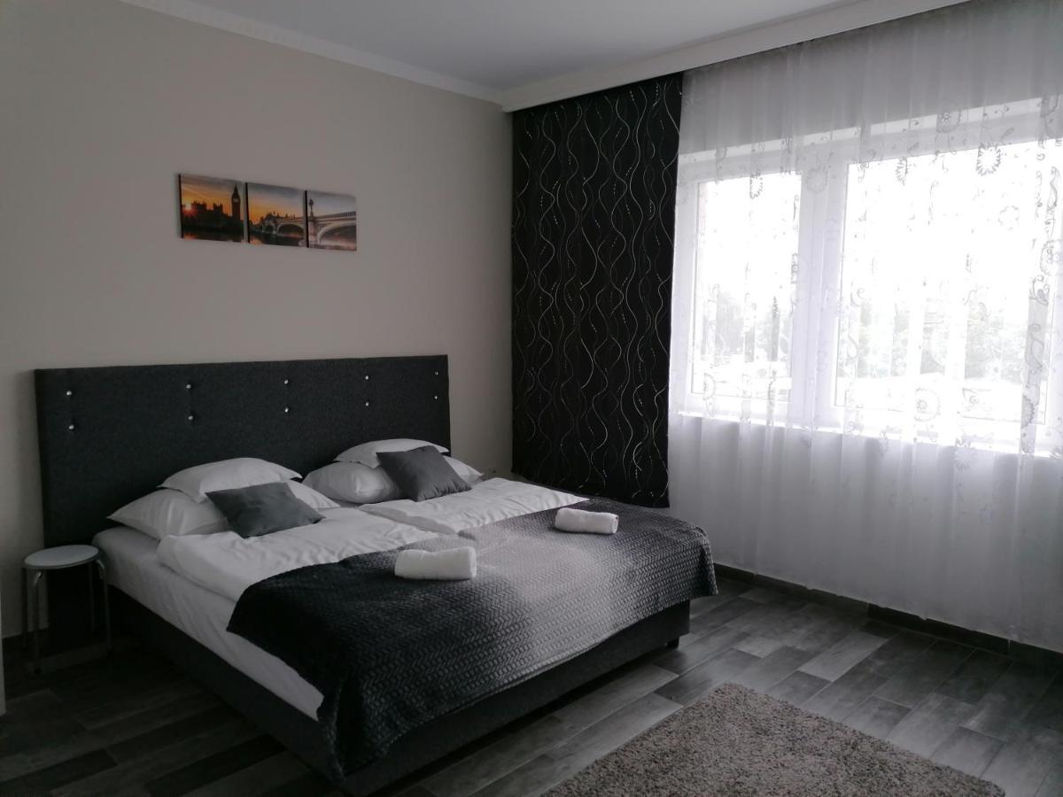 Napfeny Szallas Seghedin Exterior foto