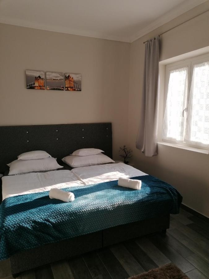 Napfeny Szallas Seghedin Exterior foto